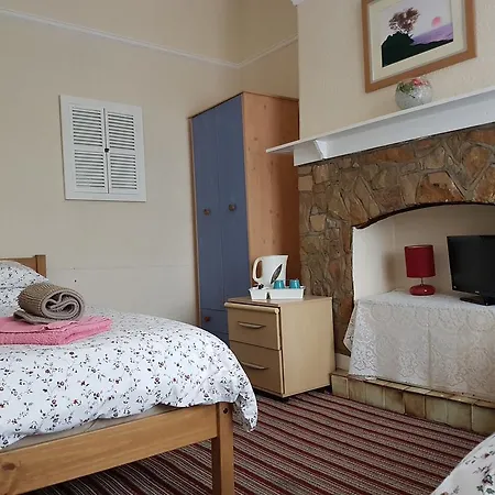 Alara Guest house Sheffield
