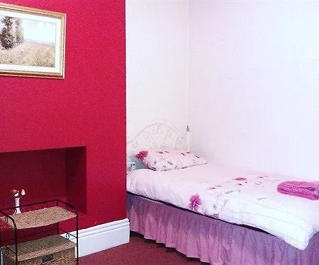Alara Guest house